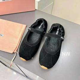 Picture of Miumiu Shoes _SKUMiuMiusz35-40WN050218120